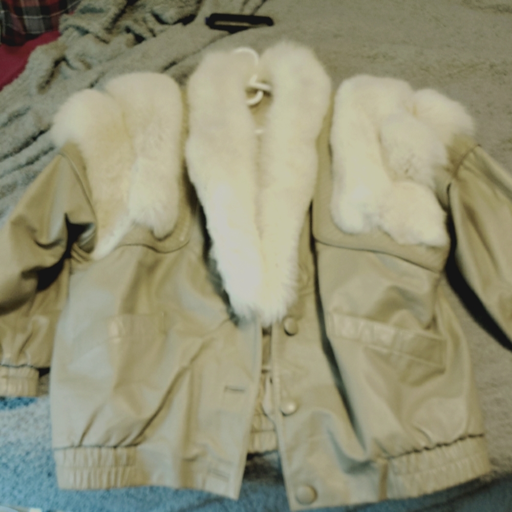 Vintage leather bomber jacket with Finland fox fur